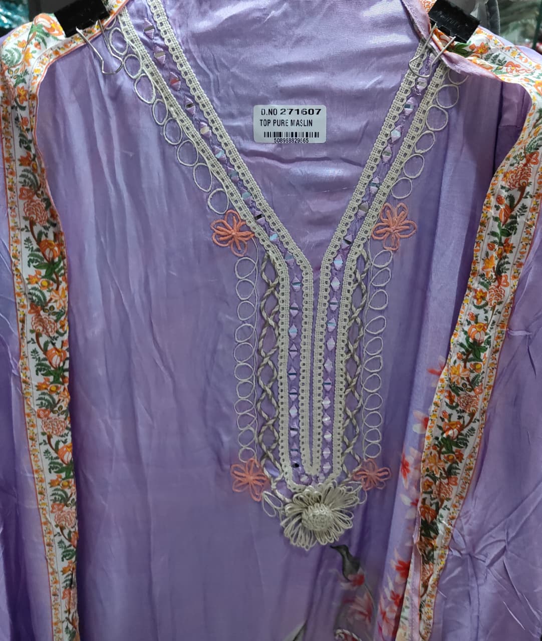 UNSTITCHED 3-PIECE SUIT – MASLIN DIGITAL PRINT EDITION