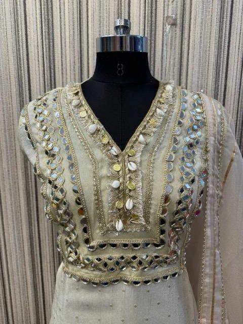 UNSTITCHED 3-PIECE SHIMMER JACQUARD RAJWADI SUIT