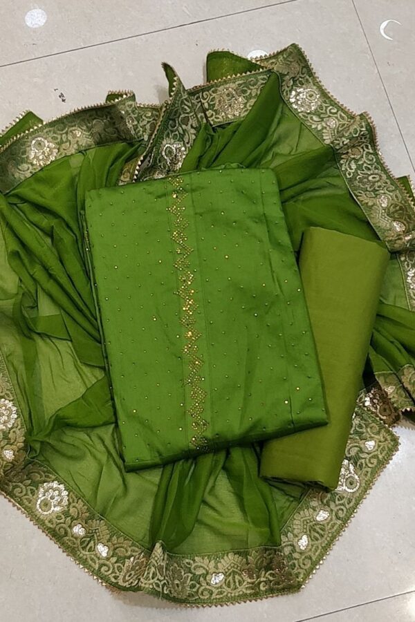 Trendmalls Green Cotton Rayon Embroidered Party Wear Kurta Pant with  Dupatta Salwar Suit Set - Trendmalls - 4168058